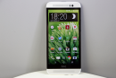 HTC One E8: вид спереди