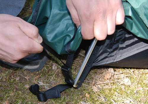 Натянуть внешний тент. Инструкция по Rondo 2 Plus