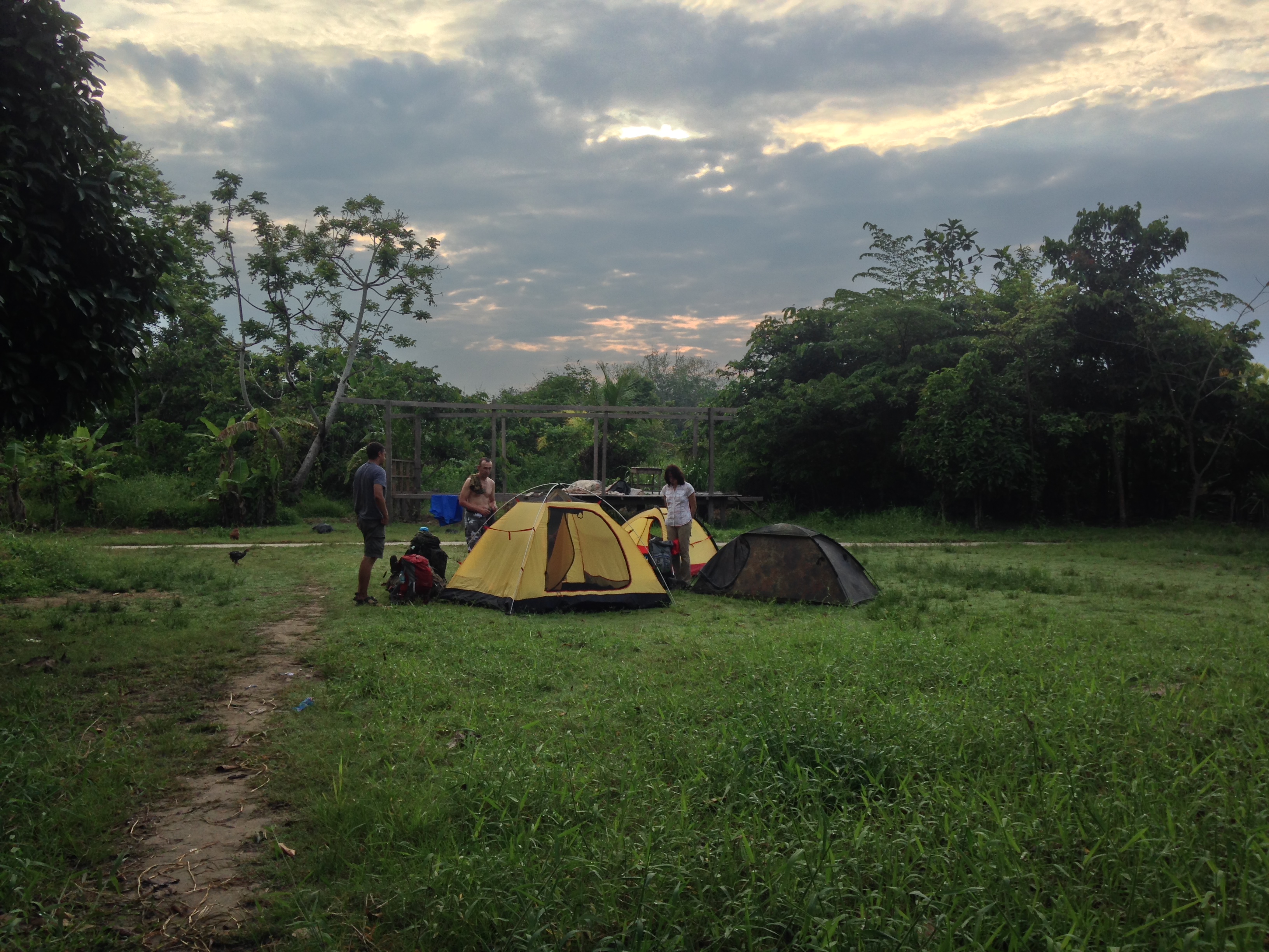 Тестирование палаток в джунглях Амазонки