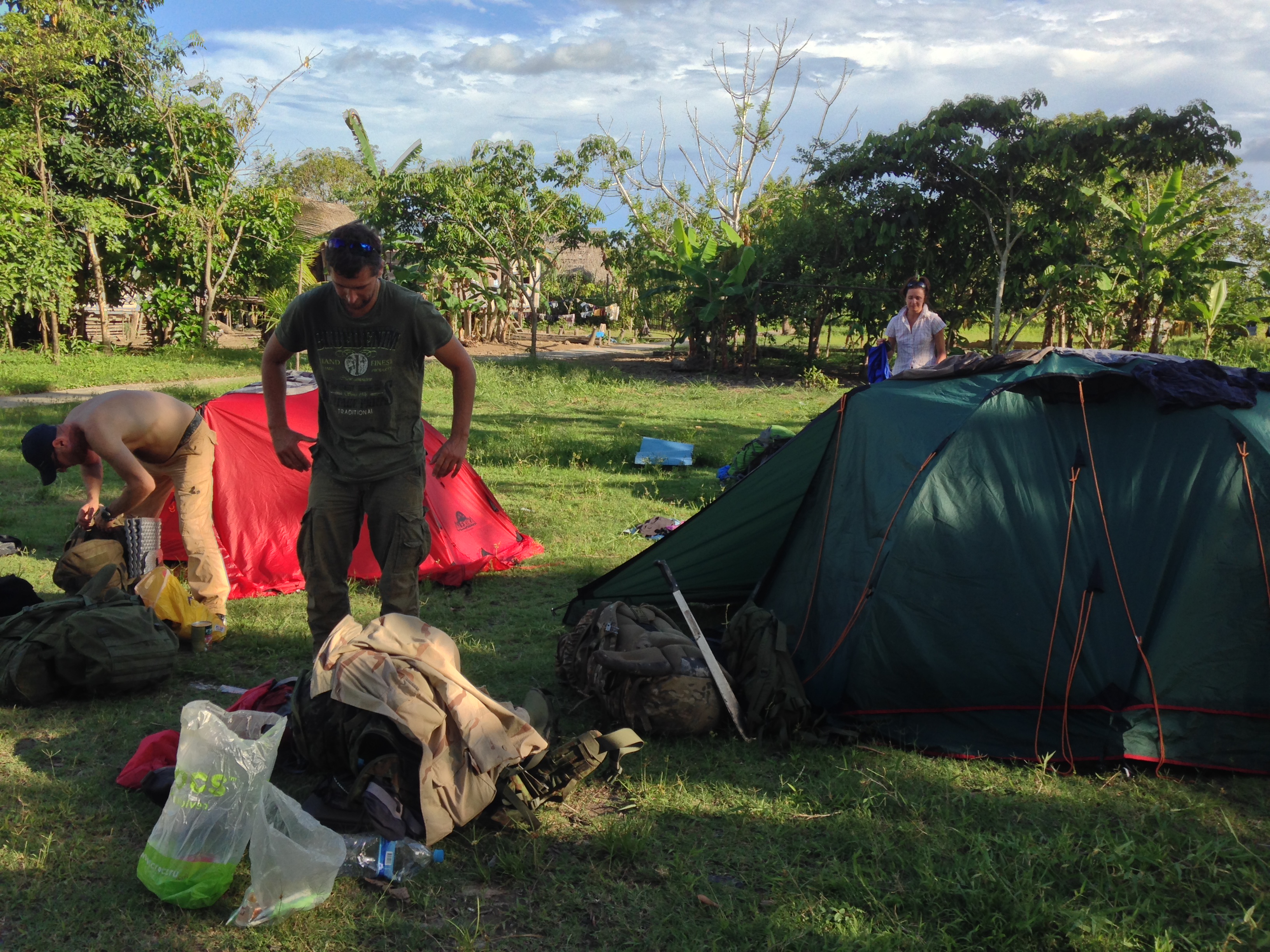  Тестирование палаток в джунглях Амазонки