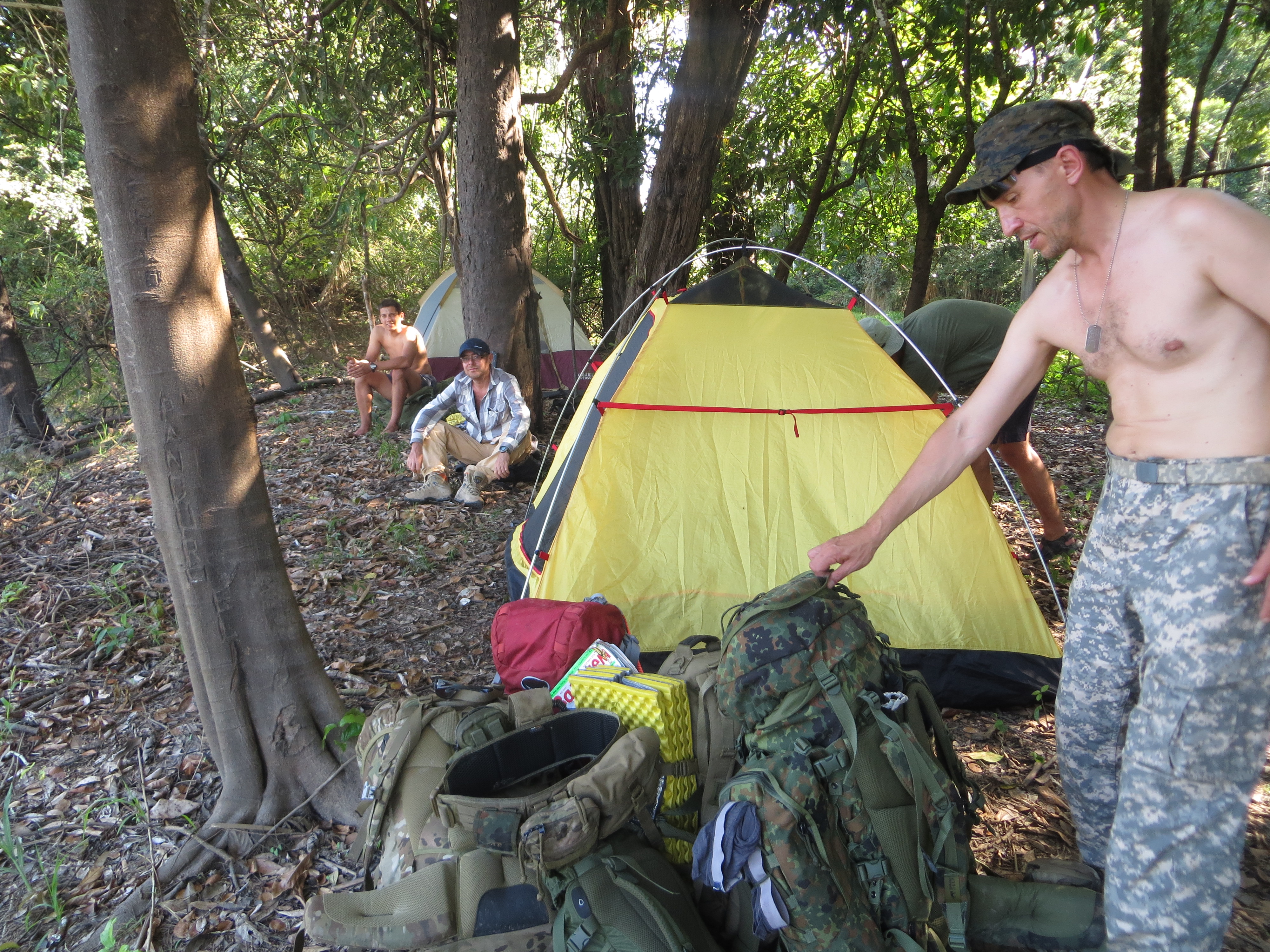  Тестирование палаток в джунглях Амазонки