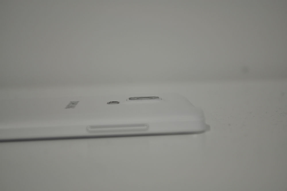 Note Edge - Camera Bump